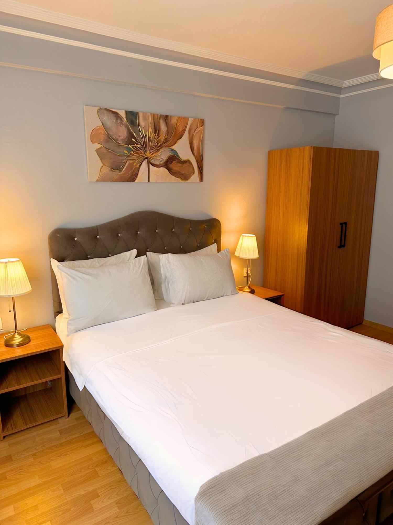 Pine Stone Apart Hotel Sultanahmet Istanboel Buitenkant foto